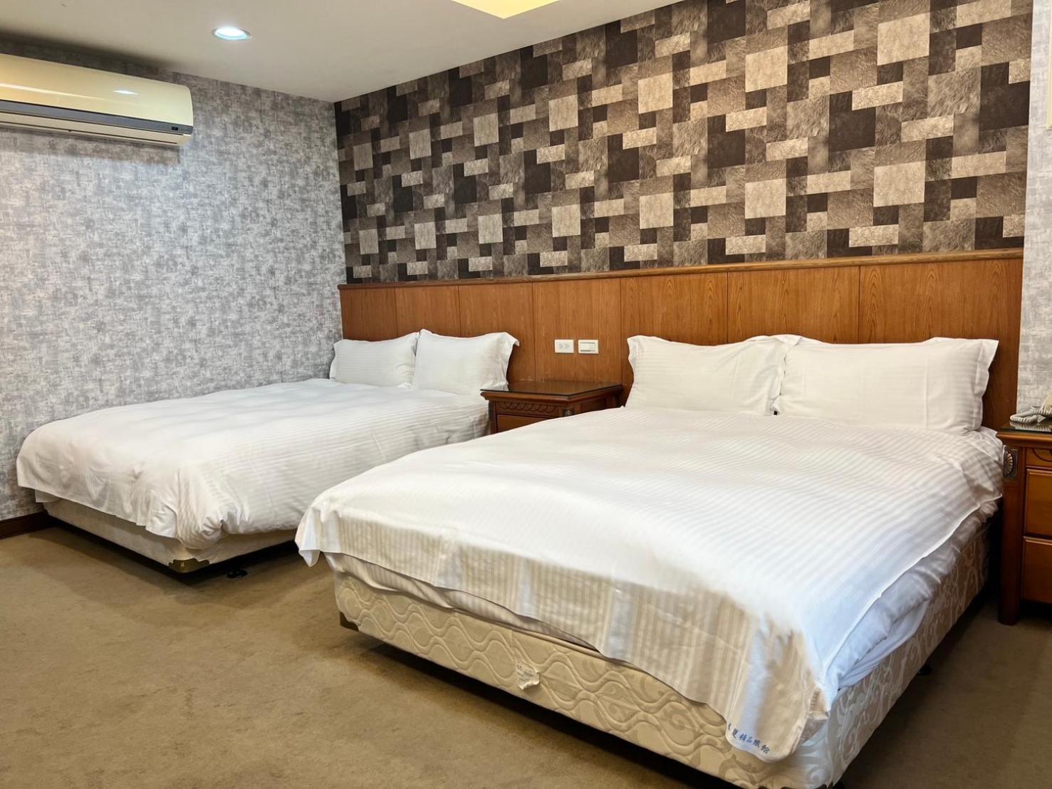 Mucha Boutique Hotel Yilan Exterior photo